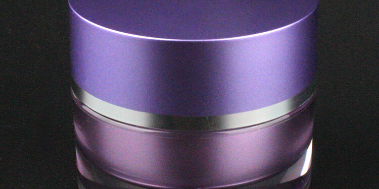 1 ounce plastic containers with lids