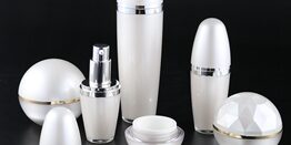 Plastic Cosmetic Cream Bottle with Pump