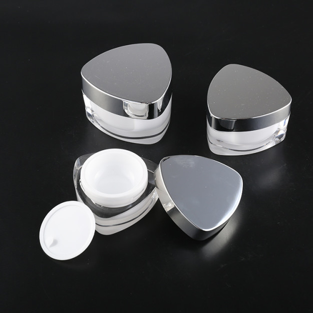 wholesale plastic containers for cosmetics