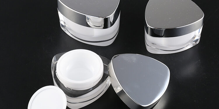 wholesale plastic containers for cosmetics