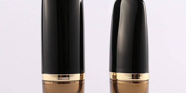 black airless bottle