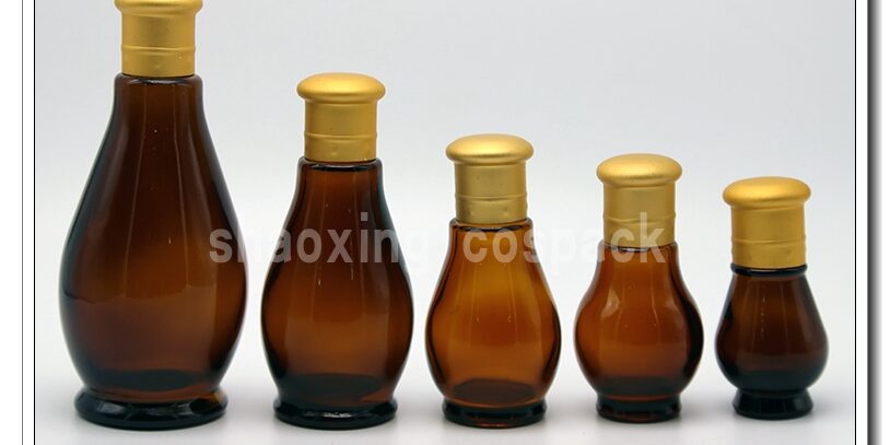 essential oil supplies bottle with lids