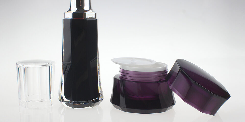 New Style Cosmetic Bottle With Lotion Pump, Plastic Jar