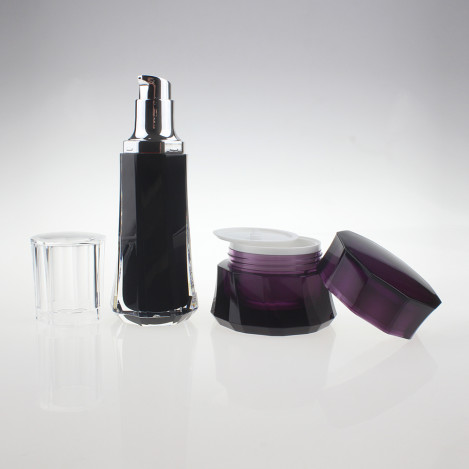 New Style Cosmetic Bottle With Lotion Pump, Plastic Jar
