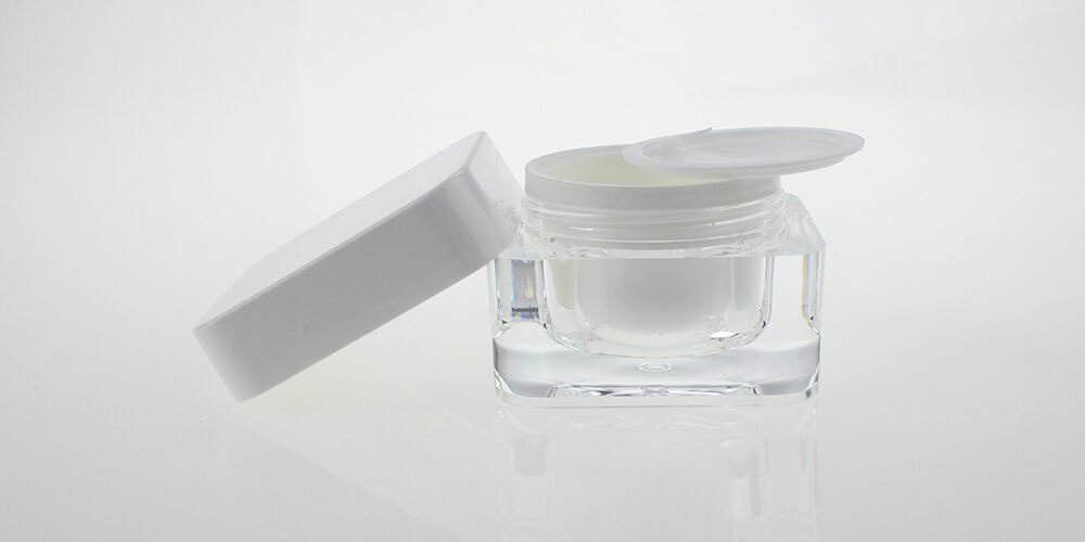 China Suppliers 30g 50g Square Shape Acrylic Jar For Cream