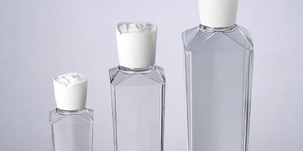Irregular Transparent PETG Plastic Cosmetic Packaging With Screw Flower Lid 30ml 120ml 250ml