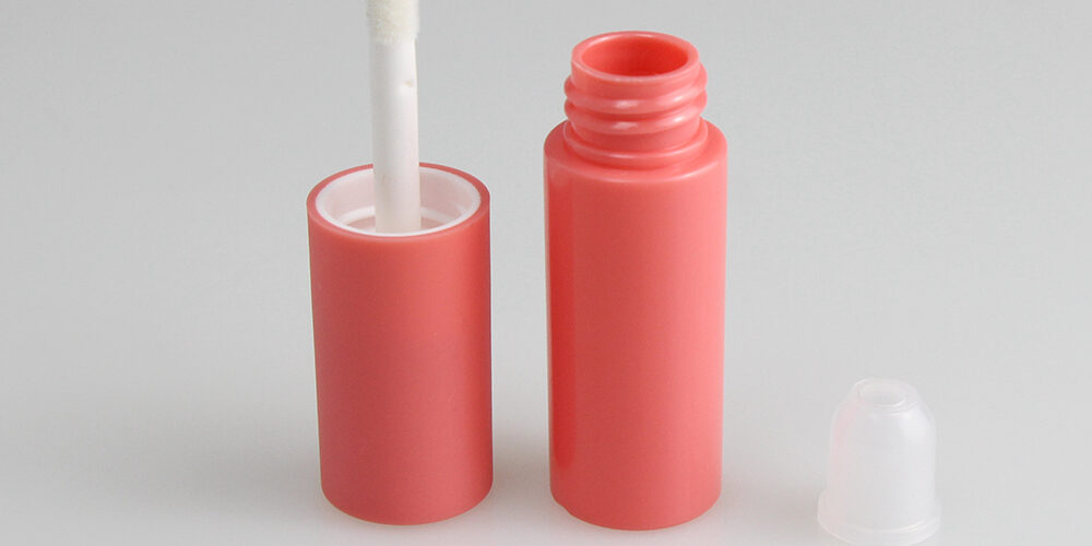 wholesale empty 6ml red lip gloss tubes with white brush head