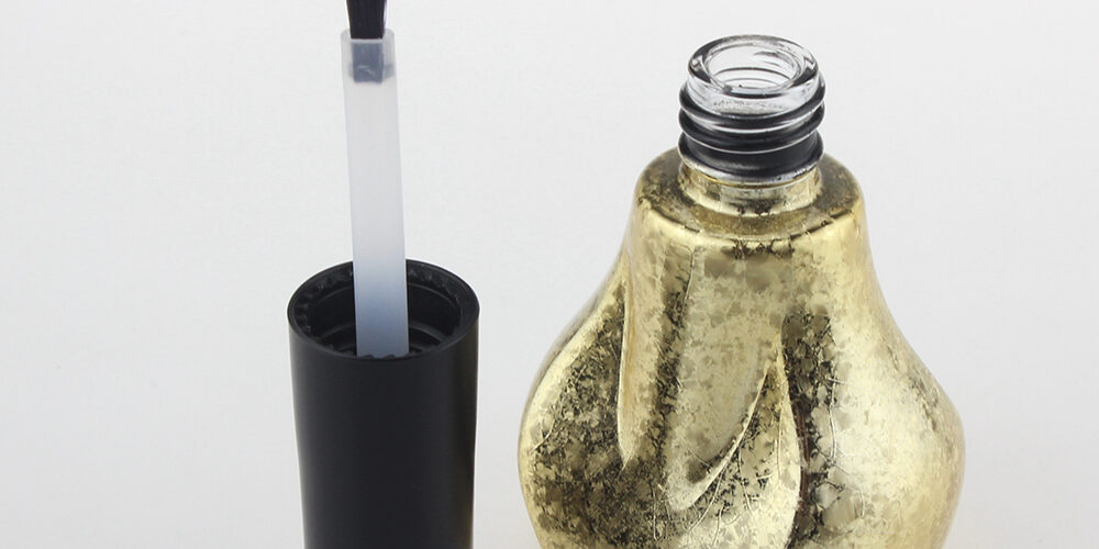 New Design Nail Oil Bottle, Gold Nail Polish Bottle With Black Cap